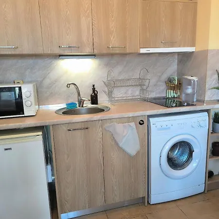 Apartmán Golden Hermes, Z Basenem *