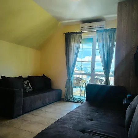 Golden Hermes, Z Basenem Apartment Sunny Beach