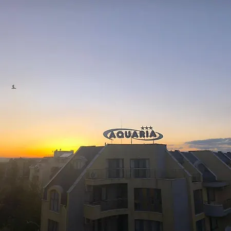 Апартамент Golden Hermes, Z Basenem